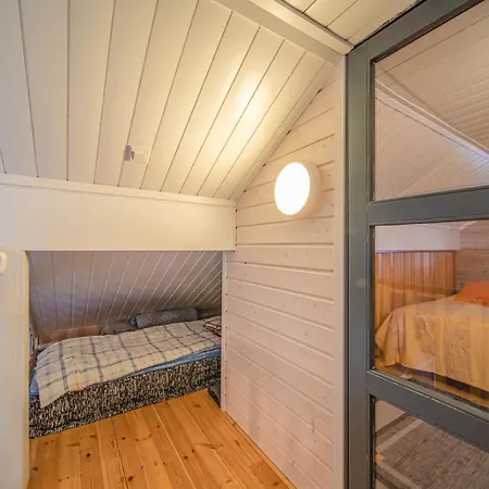 Levillas Operonmukka 2e9 Levi