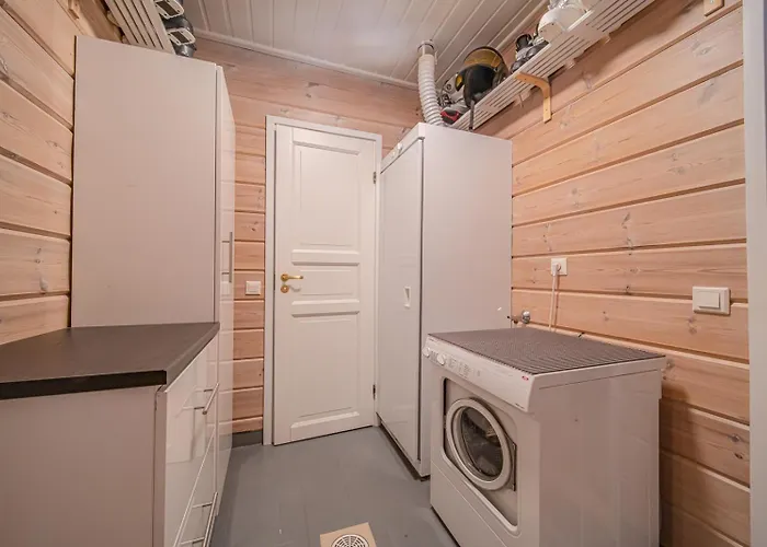 Levillas Operonmukka 2e9 度假居 *